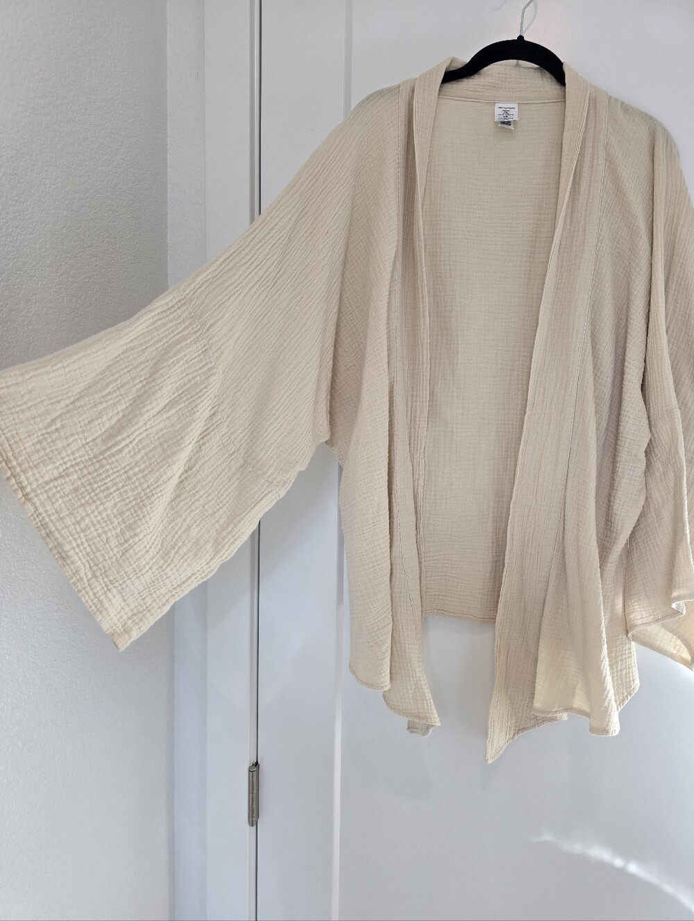 NWOT Light Cream Open-Front Kimono Cardigan 100% Cotton Boutique Piece